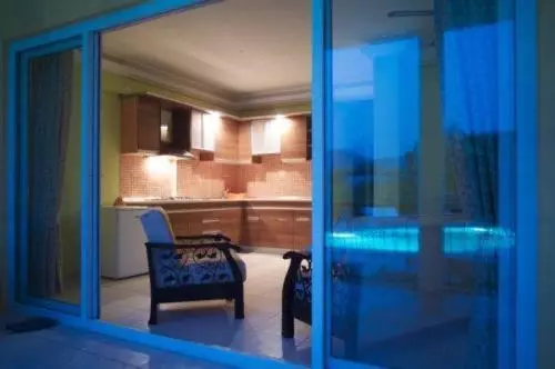 هتل Partmezzo Apart