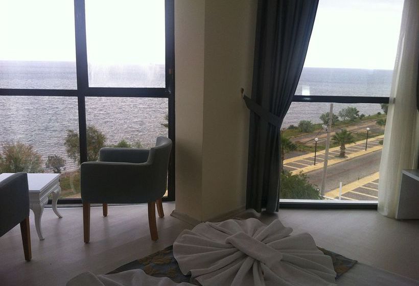 فندق Poseidon Cesme Resort