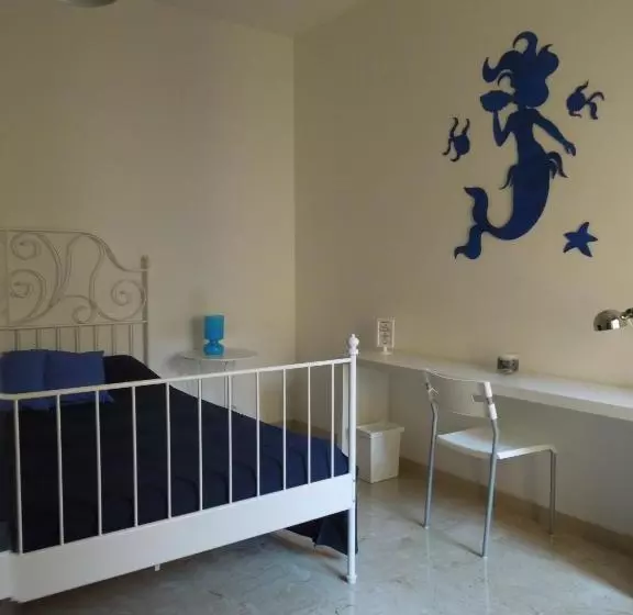 ホテル Rosso Di Sera Bed & Breakfast