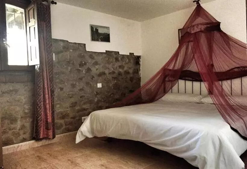 בית מלון כפרי Trisileja En Puente Romano