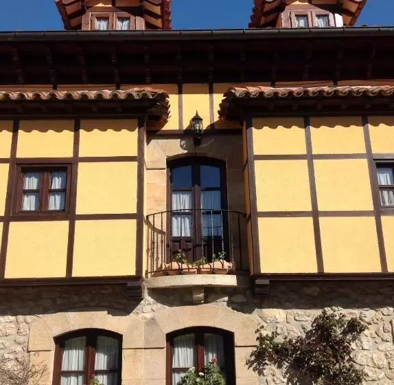 בית מלון כפרי Trisileja En Puente Romano