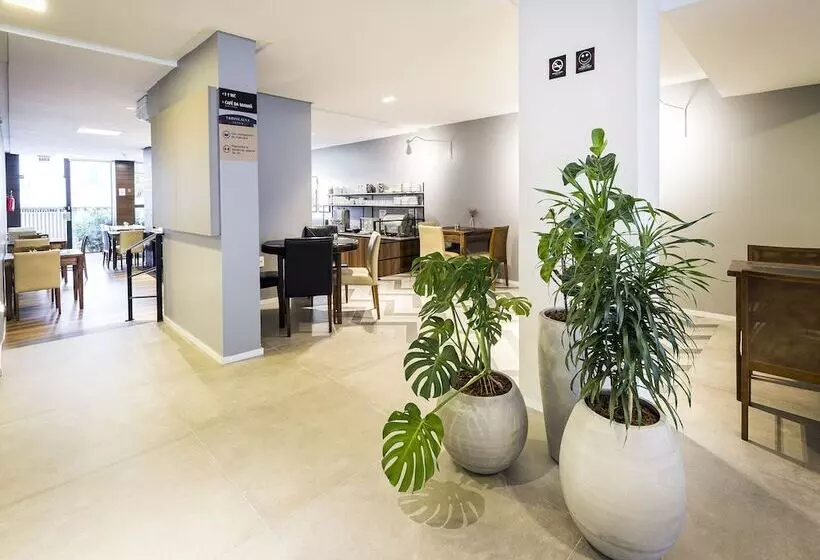 ホテル Tropikalya Gold