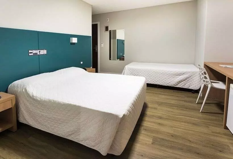 ホテル Tropikalya Gold