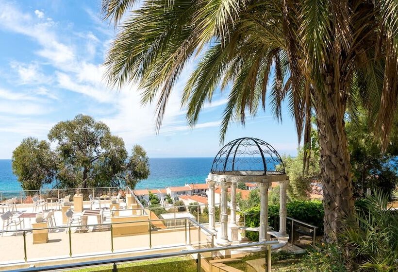 ホテル Greek Pride Cronwell Rahoni