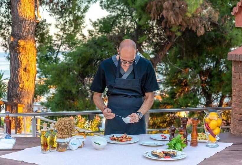 ホテル Greek Pride Cronwell Rahoni