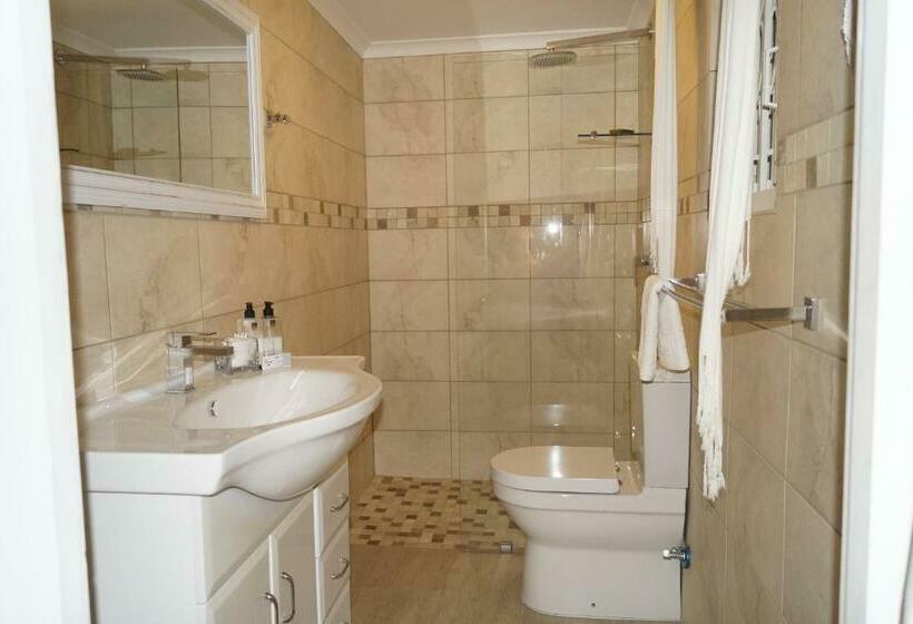 بنسيون Valentines Hermanus