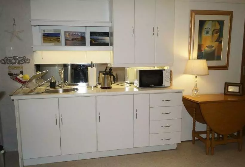 Pension Valentines Hermanus