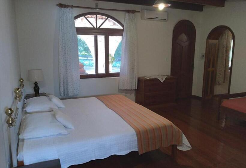 هاستل Estância Timbaúva