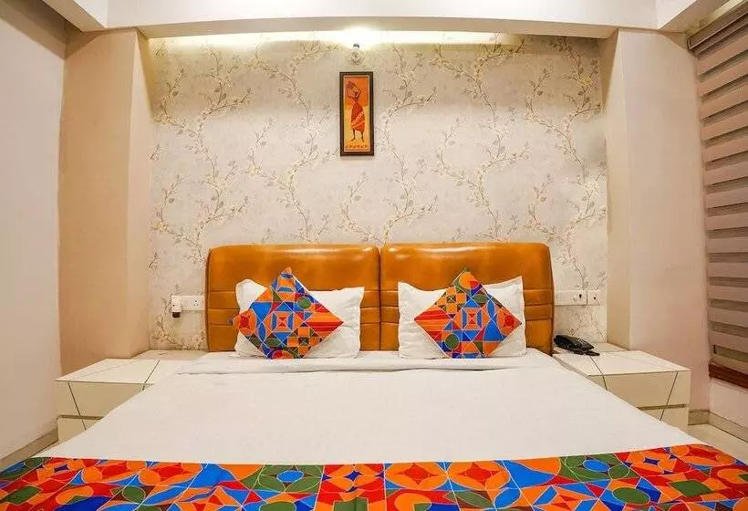 Fabhotel Divine Casa