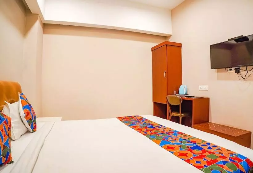 Fabhotel Divine Casa