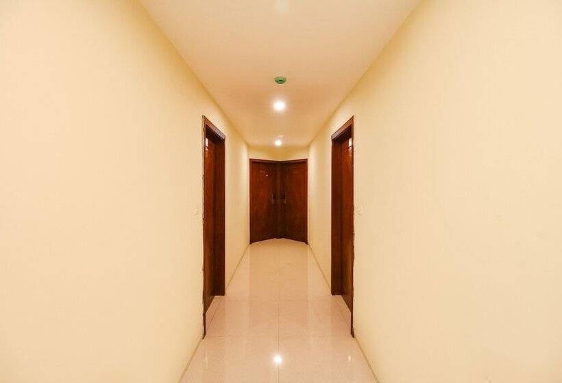 Fabhotel Divine Casa