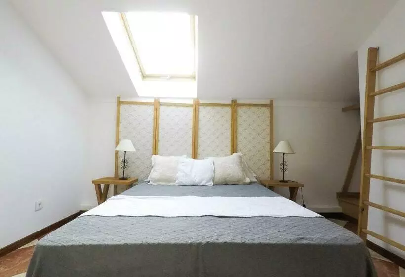 ペンション The Ocean House   Baleal