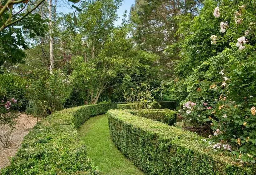 ユースホステル Lush And Charming Country Escape, Stunning Gardens