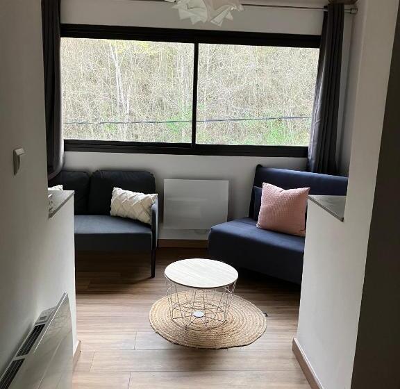 민박 L Auberge De La Goutille