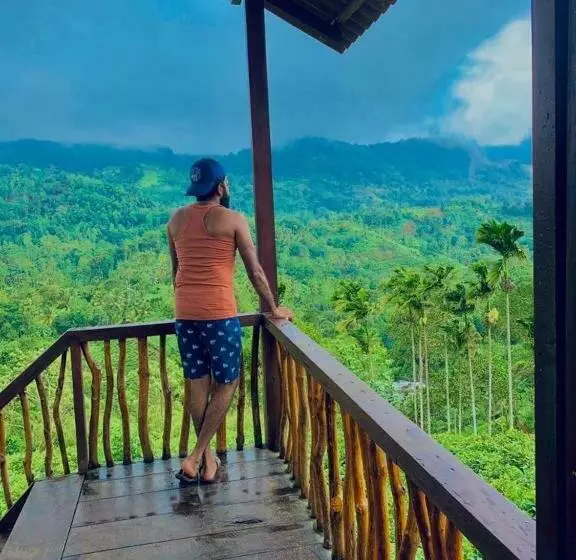 Hotelli Misty Mountain  Sinharaja