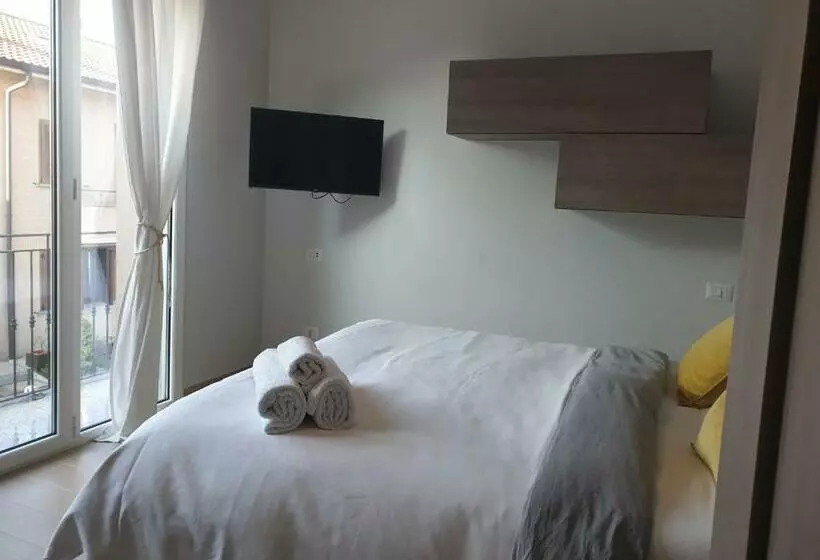 Michelangelo Apartments