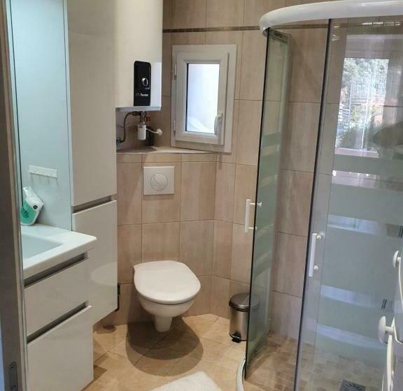 ペンション 1 Chambre Paisible à La Trinité Proche De Nice Et Monaco