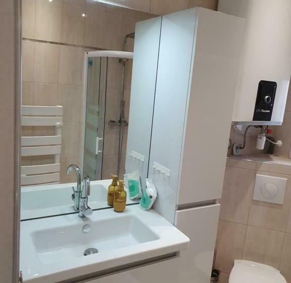 ペンション 1 Chambre Paisible à La Trinité Proche De Nice Et Monaco