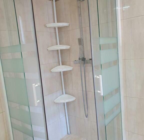 ペンション 1 Chambre Paisible à La Trinité Proche De Nice Et Monaco