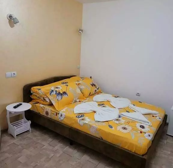 Majatalo Casa Dintre Munti