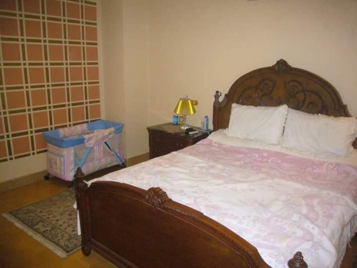 پانسیون Kenzy Guest House