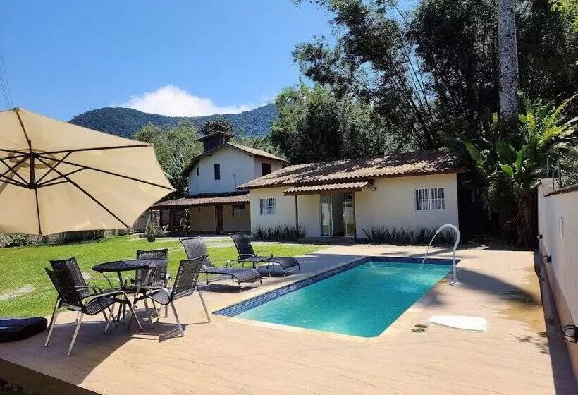 Majatalo Maresias Suítes