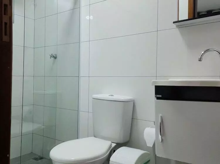 Majatalo Maresias Suítes