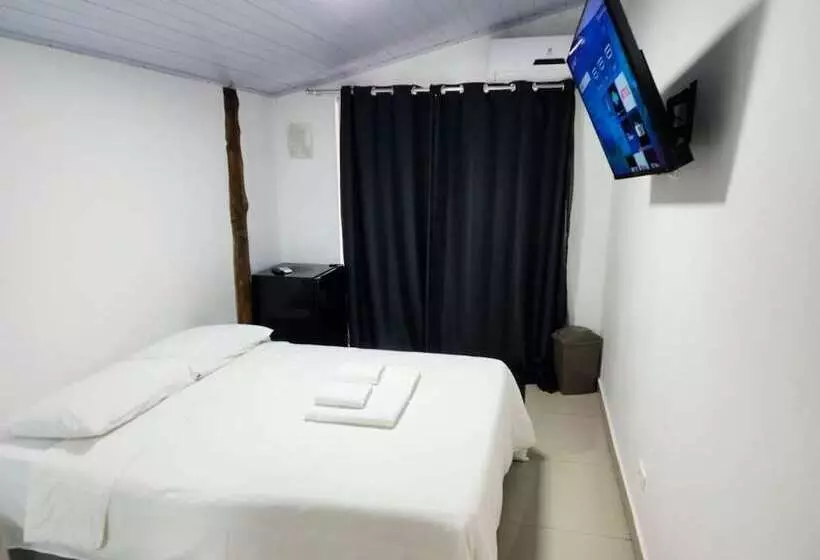 Majatalo Maresias Suítes