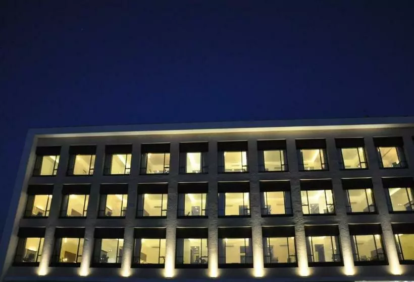 Pride Biznotel Manjusar Vadodara Near Sokhda Lake