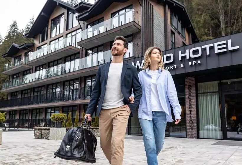 Wood Hotel Resort & Spa