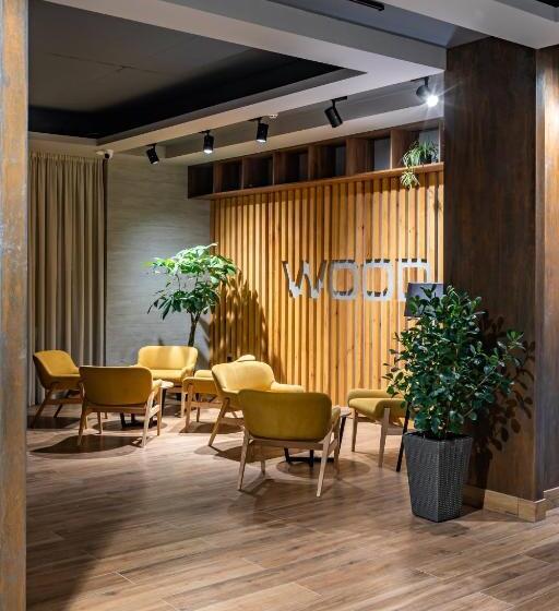 Wood Hotel Resort & Spa