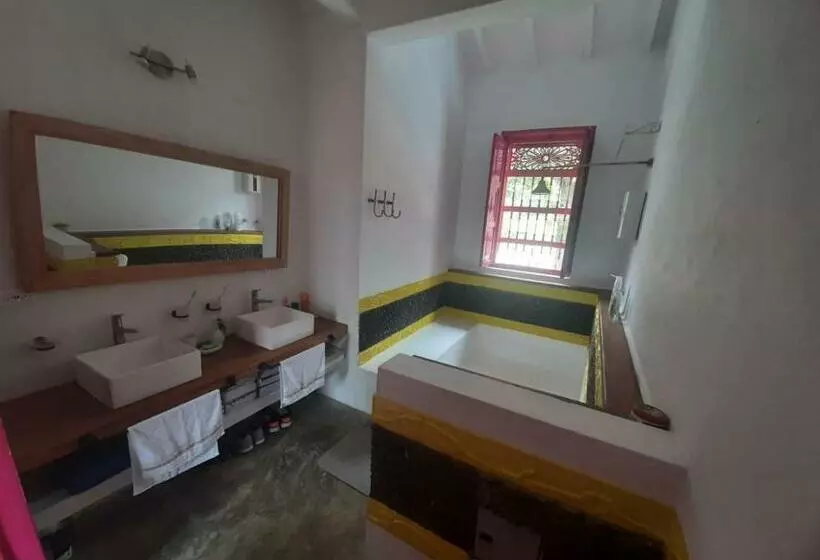 ベッドアンドブレックファースト Casa Etnika