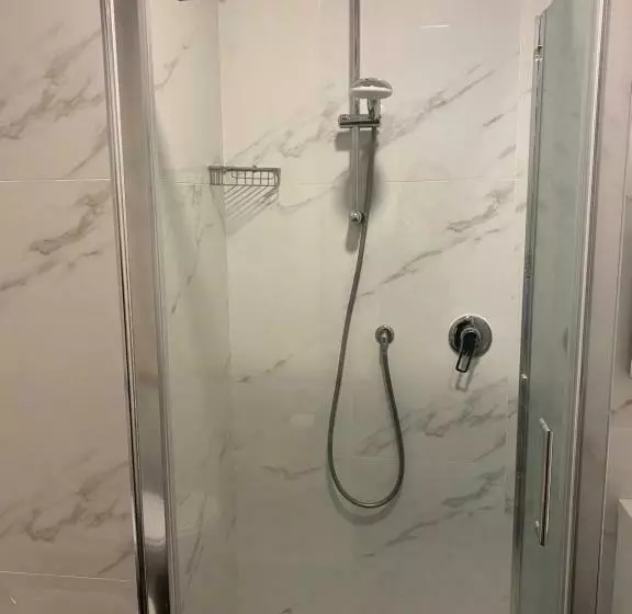 تختخواب و صبحانه Dalmazia 33