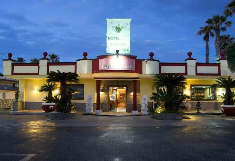 ホテル Cupido Park