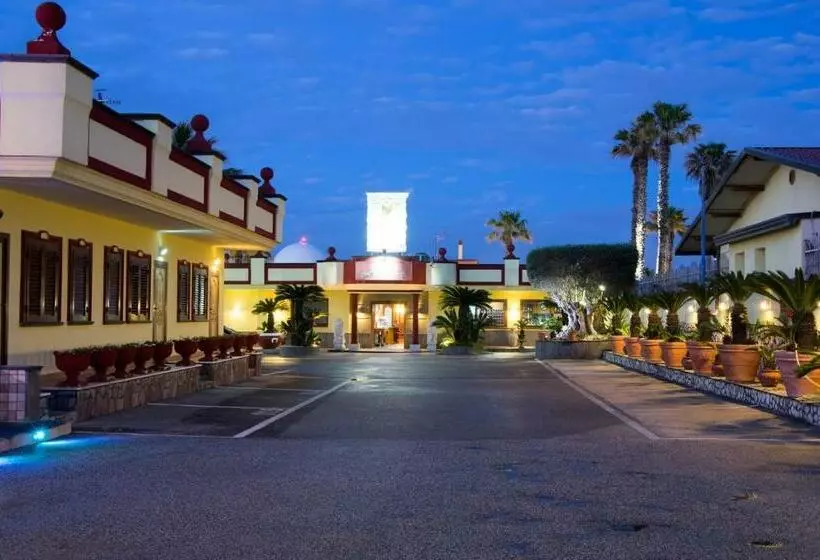 ホテル Cupido Park