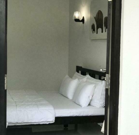 Hotel Sun & Fun Hikkaduwa