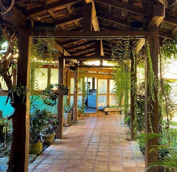 بنسيون Estância Peti