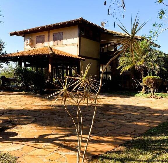 بنسيون Estância Peti