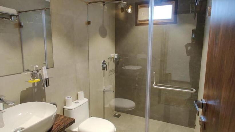 R R Heritage Resort Pure Vegetarian