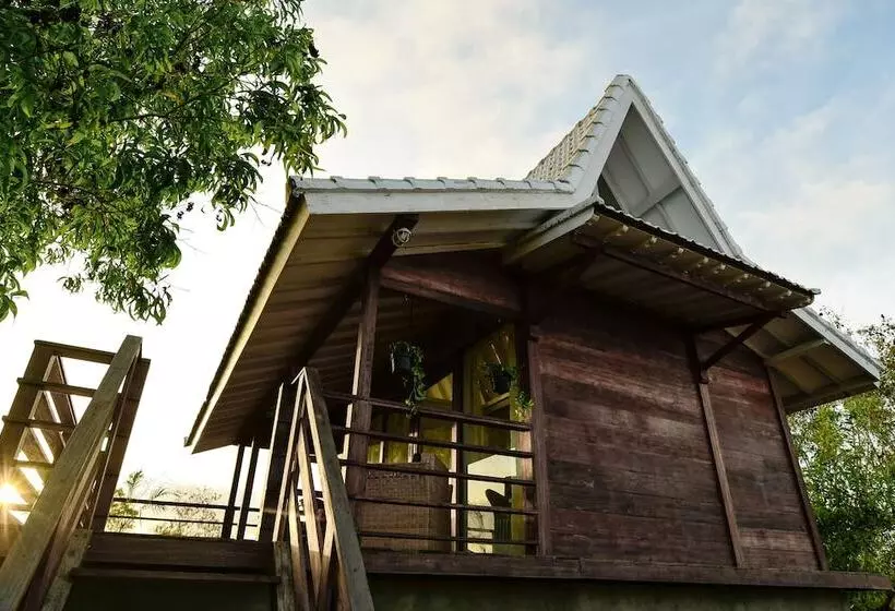 Lomakeskus Salty Breeze Bali