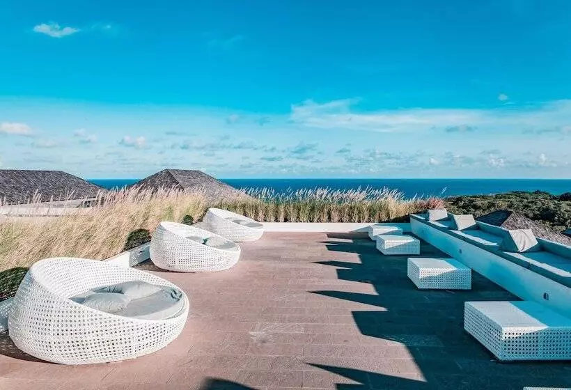 Lomakeskus Salty Breeze Bali