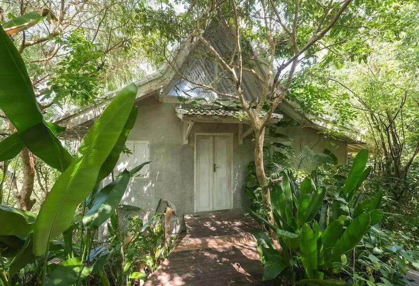 Lomakeskus Salty Breeze Bali