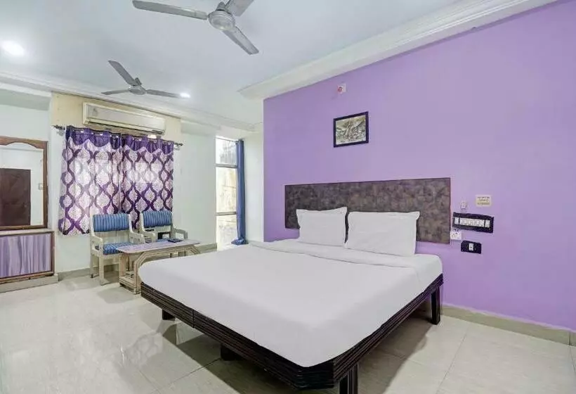 Collection O 84540 Hotel Sindhu