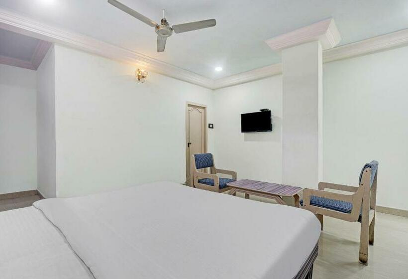 Collection O 84540 Hotel Sindhu