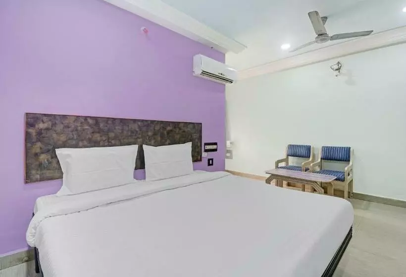 Collection O 84540 Hotel Sindhu