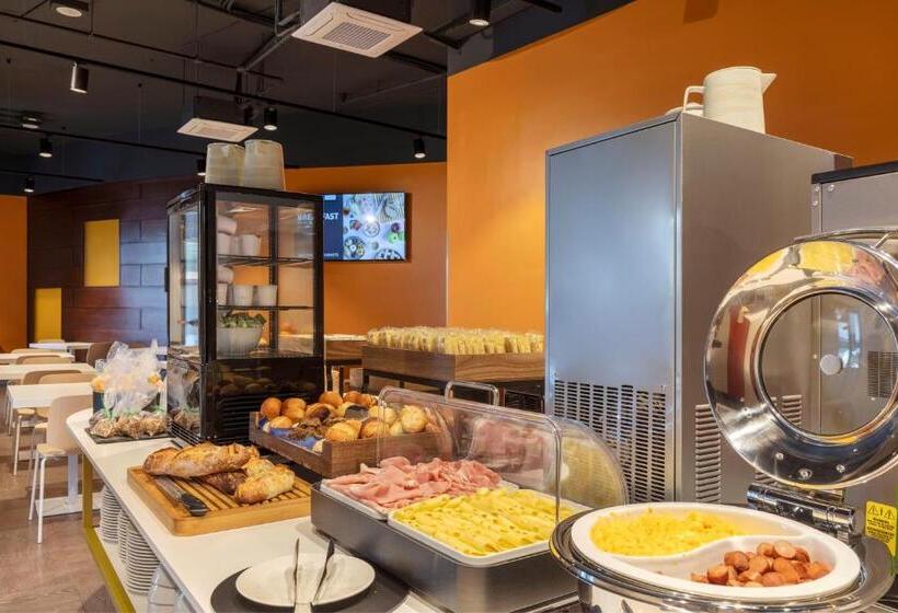 B&b Hotel Pomezia Roma