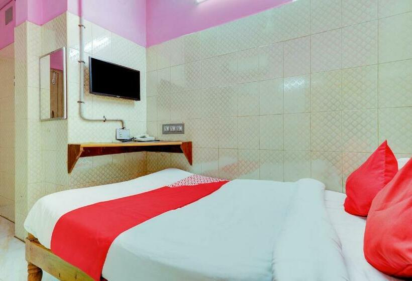 בית מלון כפרי Oyo 84462 Sri Ranga Pilgrim House