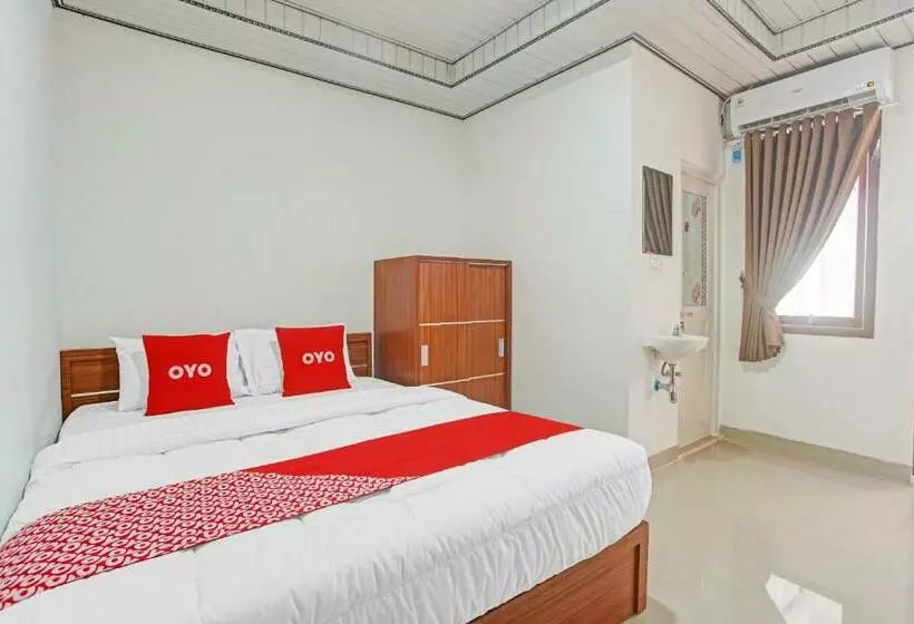 Hotelli Oyo 90772 Iterakost
