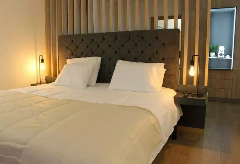 هتل Viseu Guest Inn