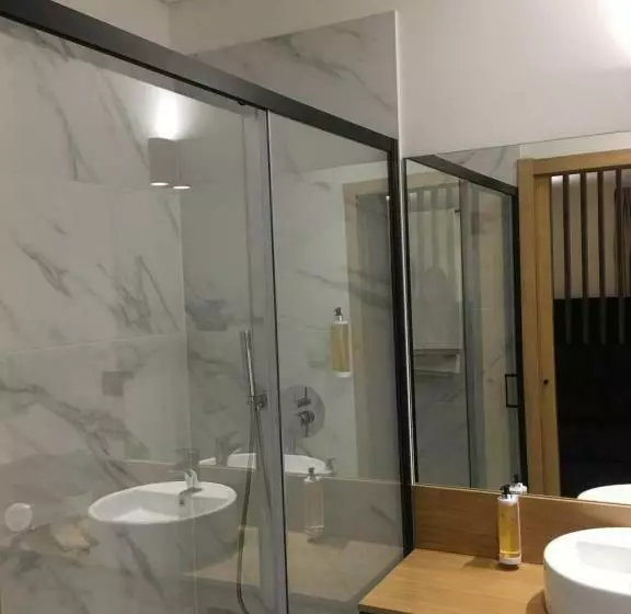 هتل Viseu Guest Inn